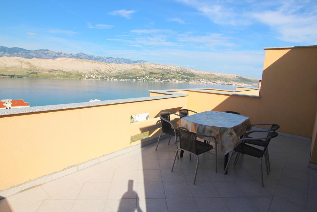 Apartments Ljubic Pag Town Dış mekan fotoğraf