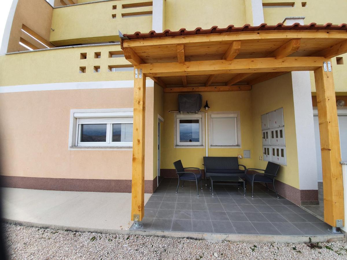 Apartments Ljubic Pag Town Dış mekan fotoğraf