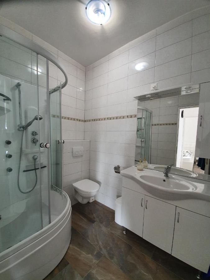 Apartments Ljubic Pag Town Dış mekan fotoğraf
