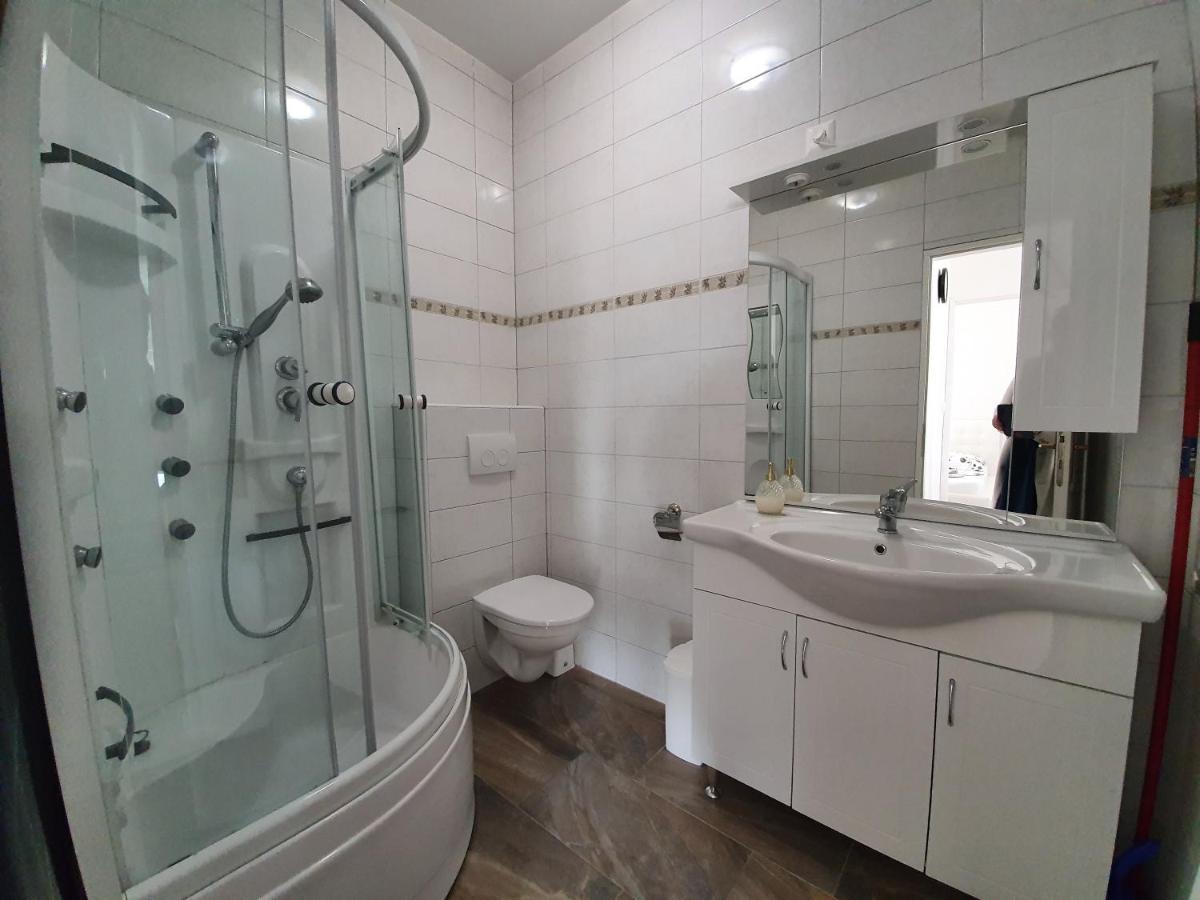 Apartments Ljubic Pag Town Dış mekan fotoğraf